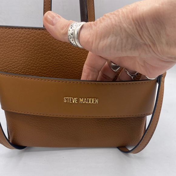 Steve Madden Brown/Tan Crossbody Bag Steve Madden Tan Leather Crossbody NWOT - Picture 6 of 10